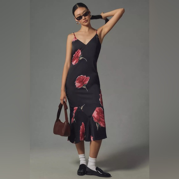 Anthropologie Adelyn Rae Sleeveless V-Neck Pleated Slip Midi Dress - Picture 2 of 10